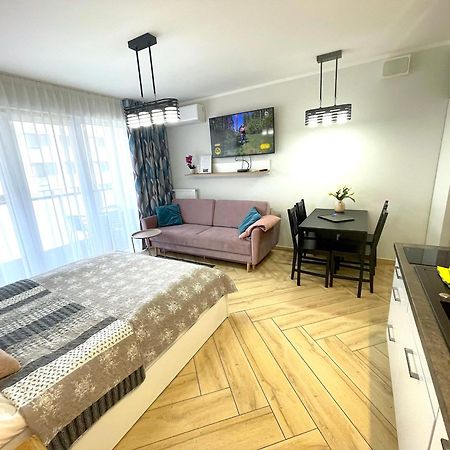 Apartament Superior Blue Przy Plazy- Free Pool, Saunas, Jacuzzi, Fitness, Salzgrotte Kołobrzeg Exteriör bild