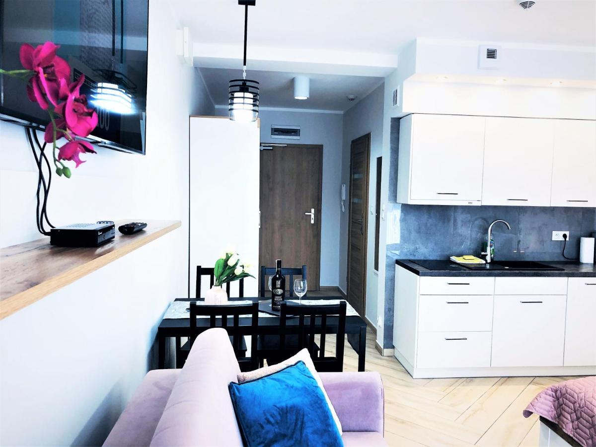 Apartament Superior Blue Przy Plazy- Free Pool, Saunas, Jacuzzi, Fitness, Salzgrotte Kołobrzeg Exteriör bild