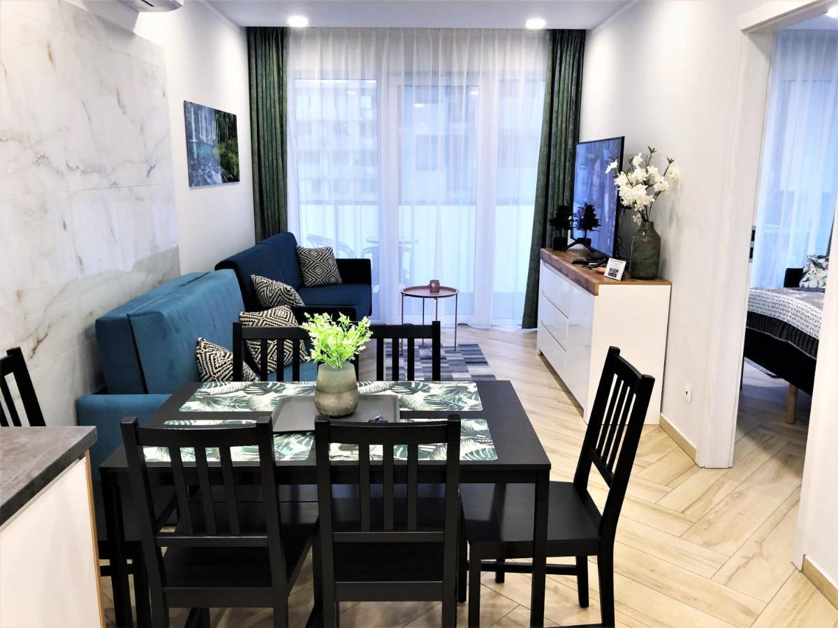 Apartament Superior Blue Przy Plazy- Free Pool, Saunas, Jacuzzi, Fitness, Salzgrotte Kołobrzeg Exteriör bild