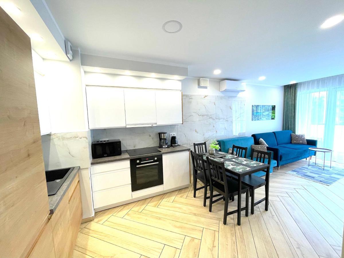 Apartament Superior Blue Przy Plazy- Free Pool, Saunas, Jacuzzi, Fitness, Salzgrotte Kołobrzeg Exteriör bild