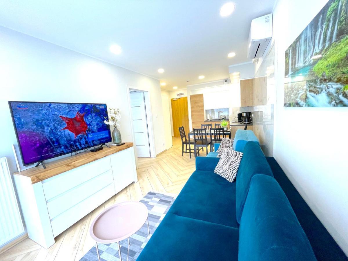 Apartament Superior Blue Przy Plazy- Free Pool, Saunas, Jacuzzi, Fitness, Salzgrotte Kołobrzeg Exteriör bild