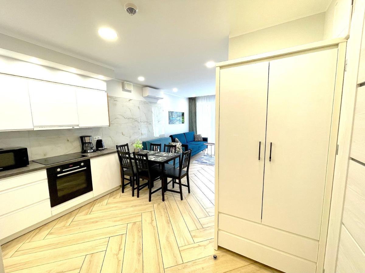 Apartament Superior Blue Przy Plazy- Free Pool, Saunas, Jacuzzi, Fitness, Salzgrotte Kołobrzeg Exteriör bild